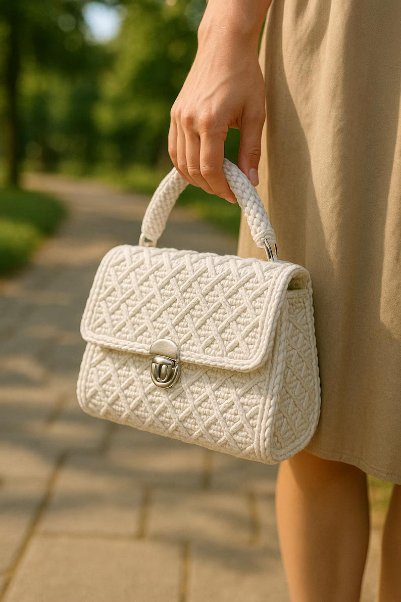 Crochet Bag Pattern: Elegant T-Shirt Yarn Purse with Flower (PDF Pattern)